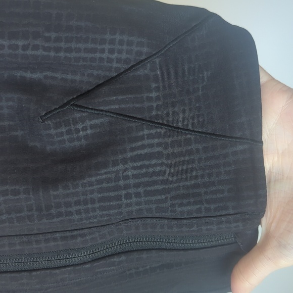 Lululemon Labs Zip Front Bra - Picture 6 of 10